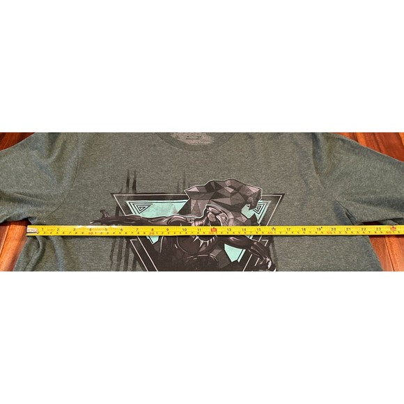 Black Panther Men’s T-shirt XL Extra Large Marvel Super Hero Disney T Shirt Tee - Picture 4 of 9